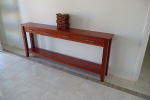 C H RedgumHalltable.16