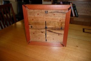 Unique RedgumandMarriclock.10