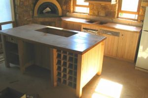 Unique VictorianAshkitchenwithOakbenchtops.29